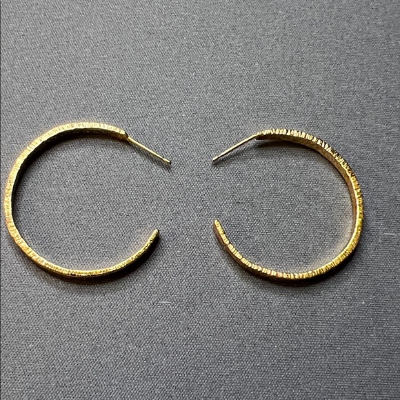 Jewelry - Gold Textured Hoop Earrings